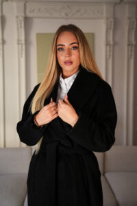 Women's coat with shawl collar. Model number 003